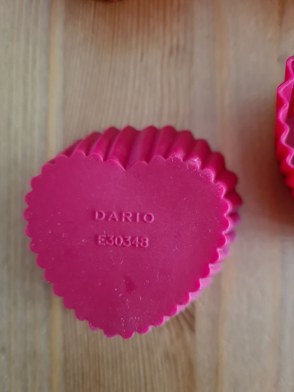 Moules à gâteaux: 11 Silikon Förmchen Herzform  – D'occasion à Horw par Mirii91 1