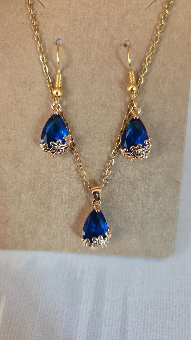 Orecchini pendenti & Orecchini a lobo: Schmuck set Blauer Stein Ohrringe Kette Frühling Modeschmuck – Nuovo (secondo la descrizione) da Weggis venduto da Leeclipse