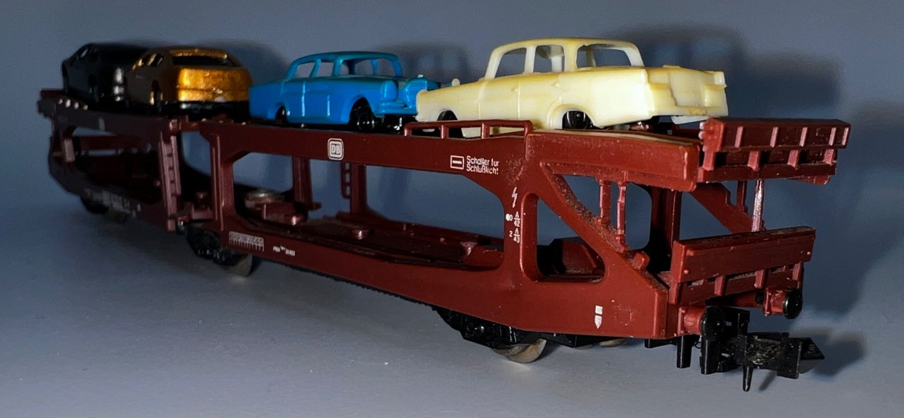 Arnold Modellini di ferrovie: Lima -N Autotransporter, beladen – Usato da Basel venduto da jonnyhaas 2