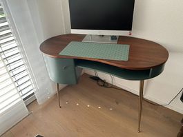 Schreibtisch Walnuss/grün L. 120 B/T 60Höhe 75.30