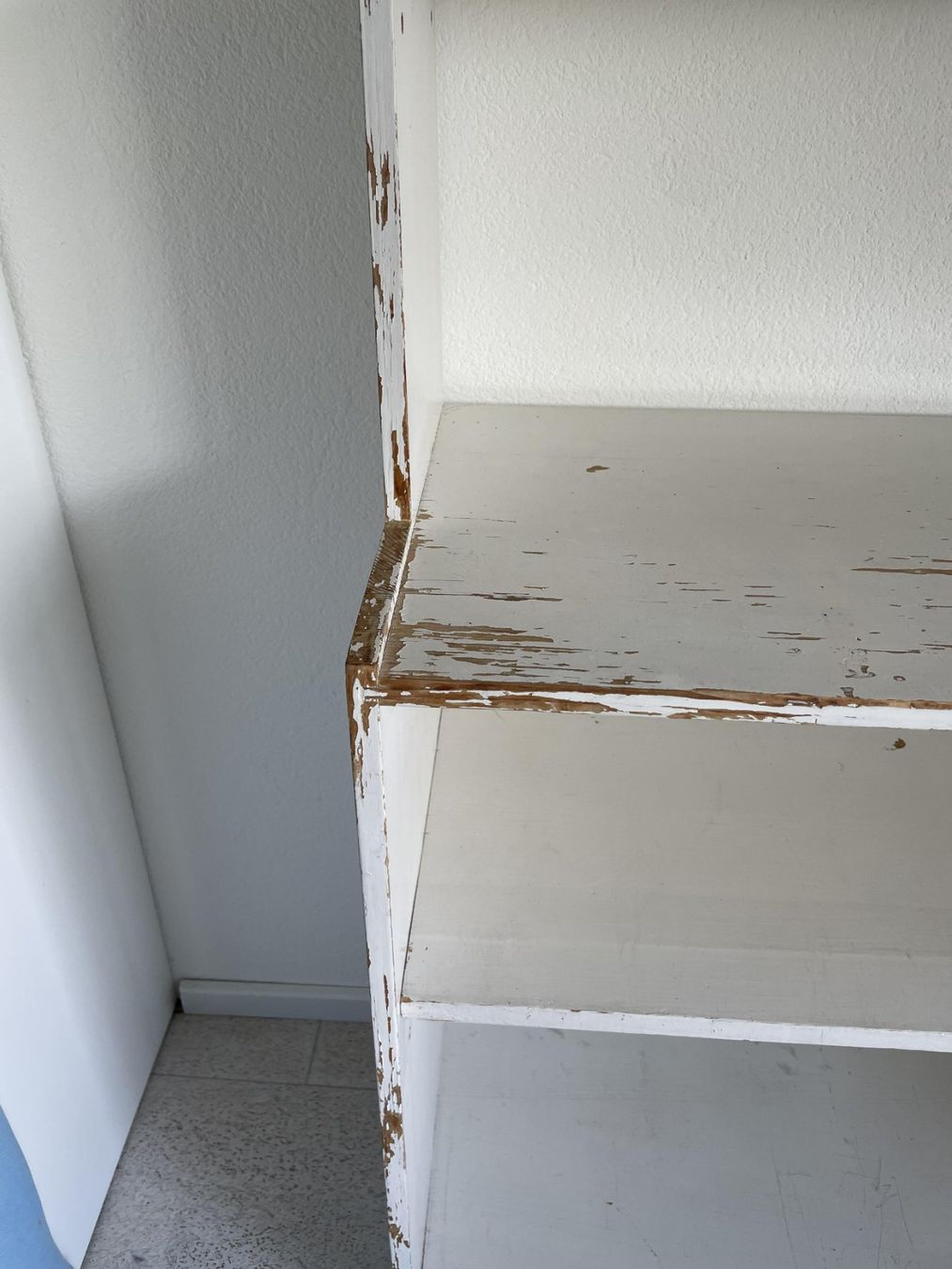 Scaffali: Bücherregal Holz Shabby Chic – Usato da Männedorf venduto da glasfusion 1