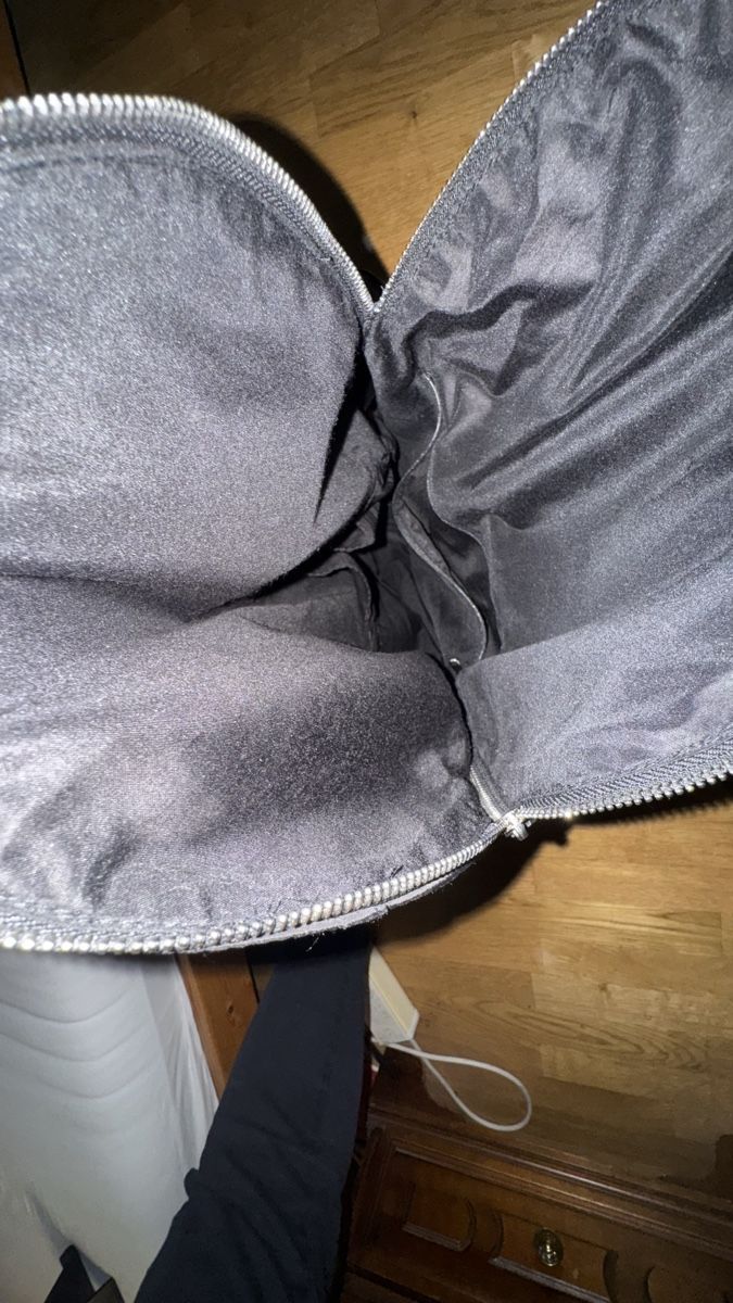 Zaini: Rucksack von Accessorize, schwarz – Usato da Gümligen venduto da morticiaaddams 4