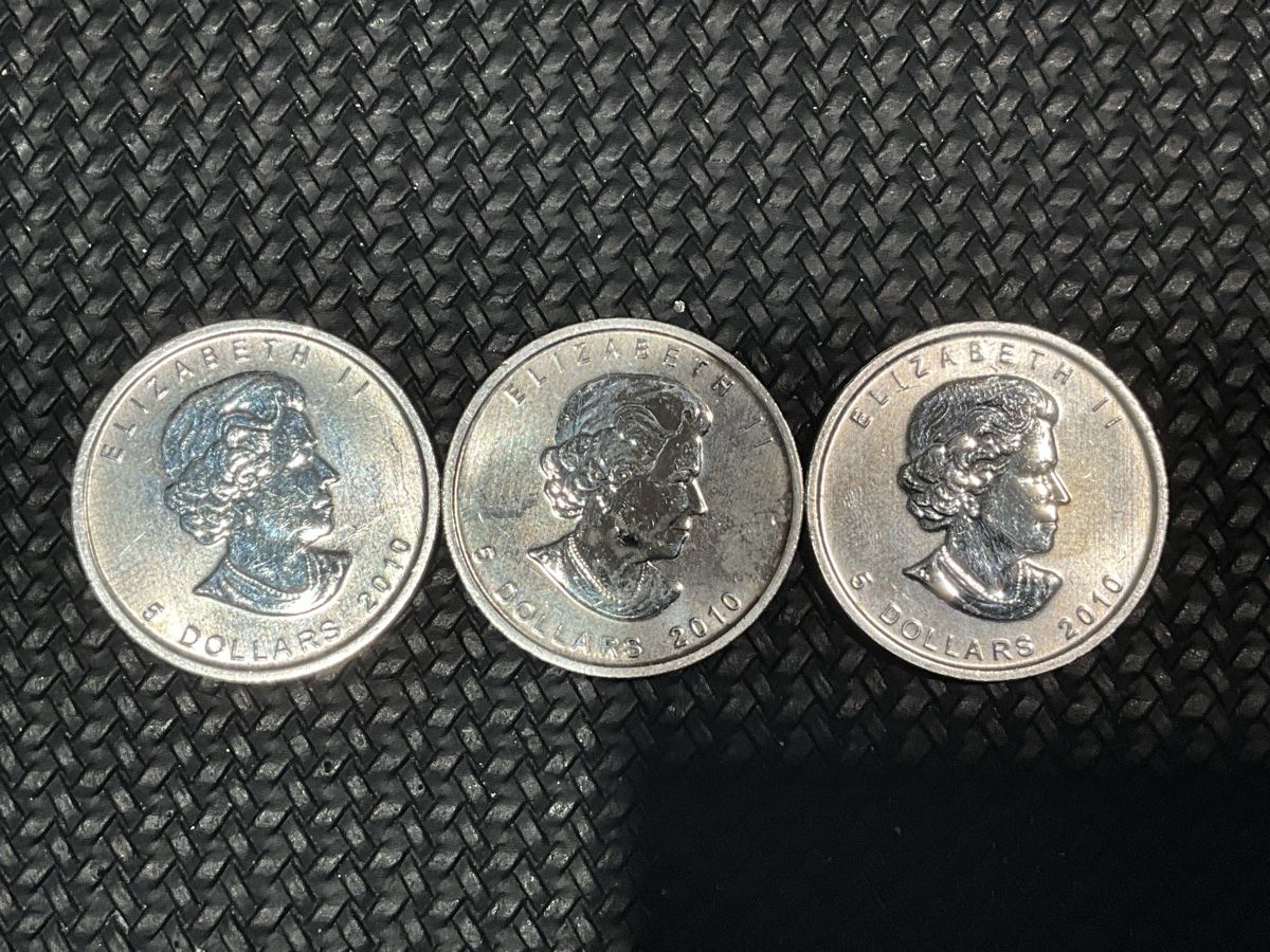 Tutti le monete: 3x 1 oz Silber Canada 2010, 9999 Feinsilber – Usato da Schaffhausen venduto da glamour-shop 1