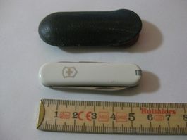 VICTORINOX Sackmesser Klein Weiss NICO / 5 Teile
