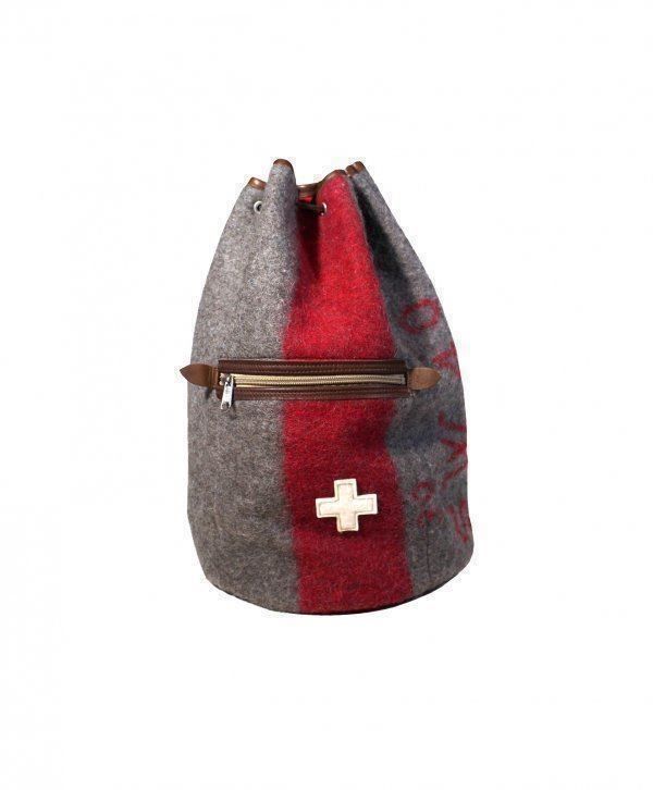 Borse: Seesack, Tasche, Rucksack – Nuovo e nell'imballaggio originale da Oberägeri venduto da Calimero048