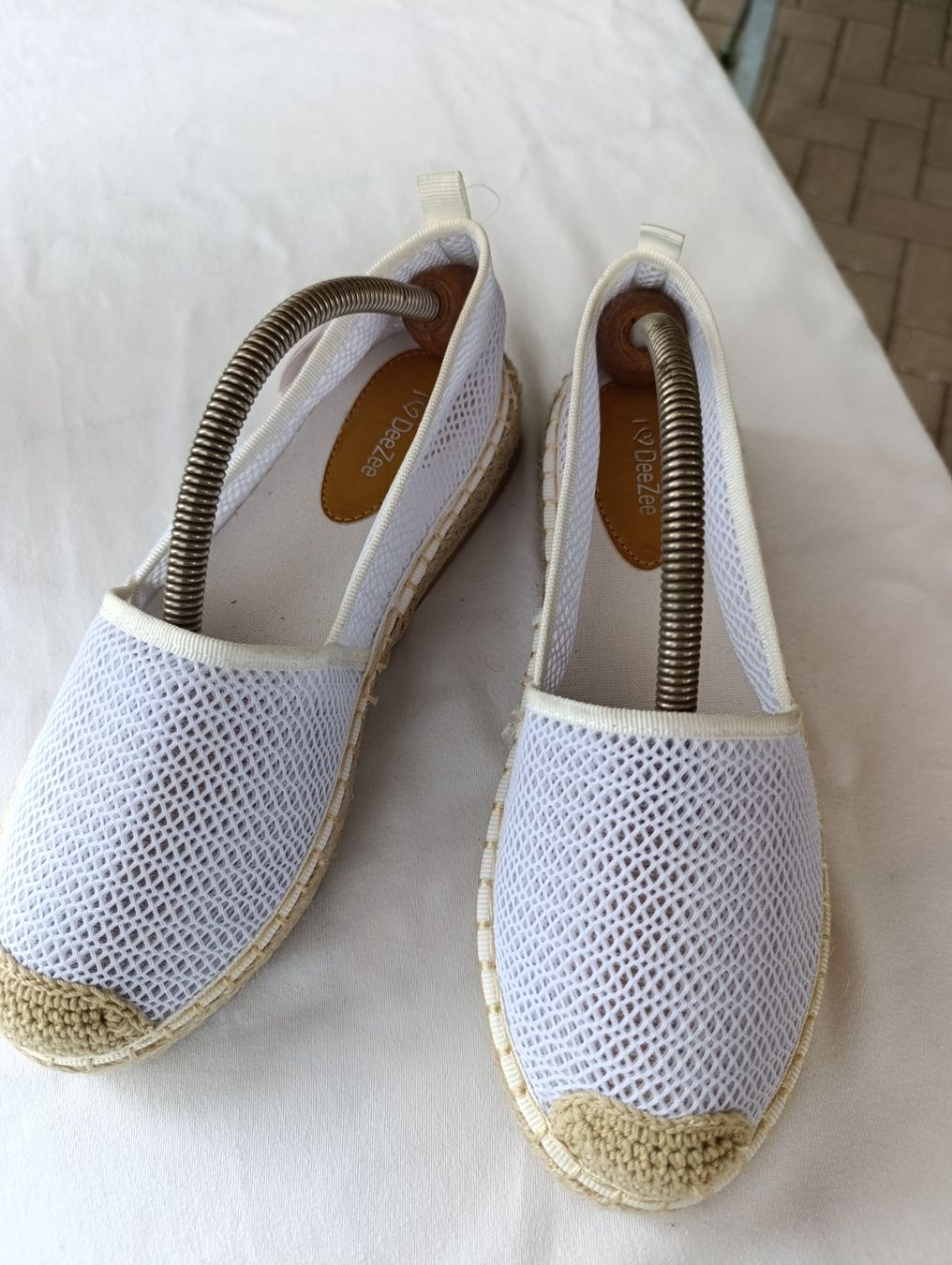 Scarpe da donna: Neu Damen Schuhe Gr37 – Nuovo (secondo la descrizione) da Rüthi (Rheintal) venduto da marycsipet