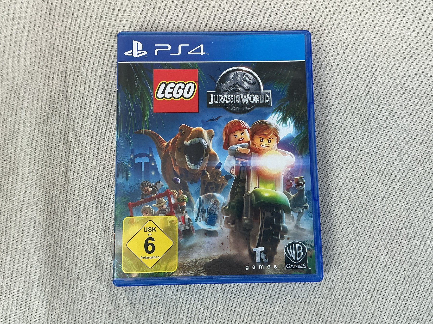 Lego Giochi: PLAYSTATION 4 GAME "LEGO: Jurassic World" – Usato da Richterswil venduto da Restwert_Richterswil