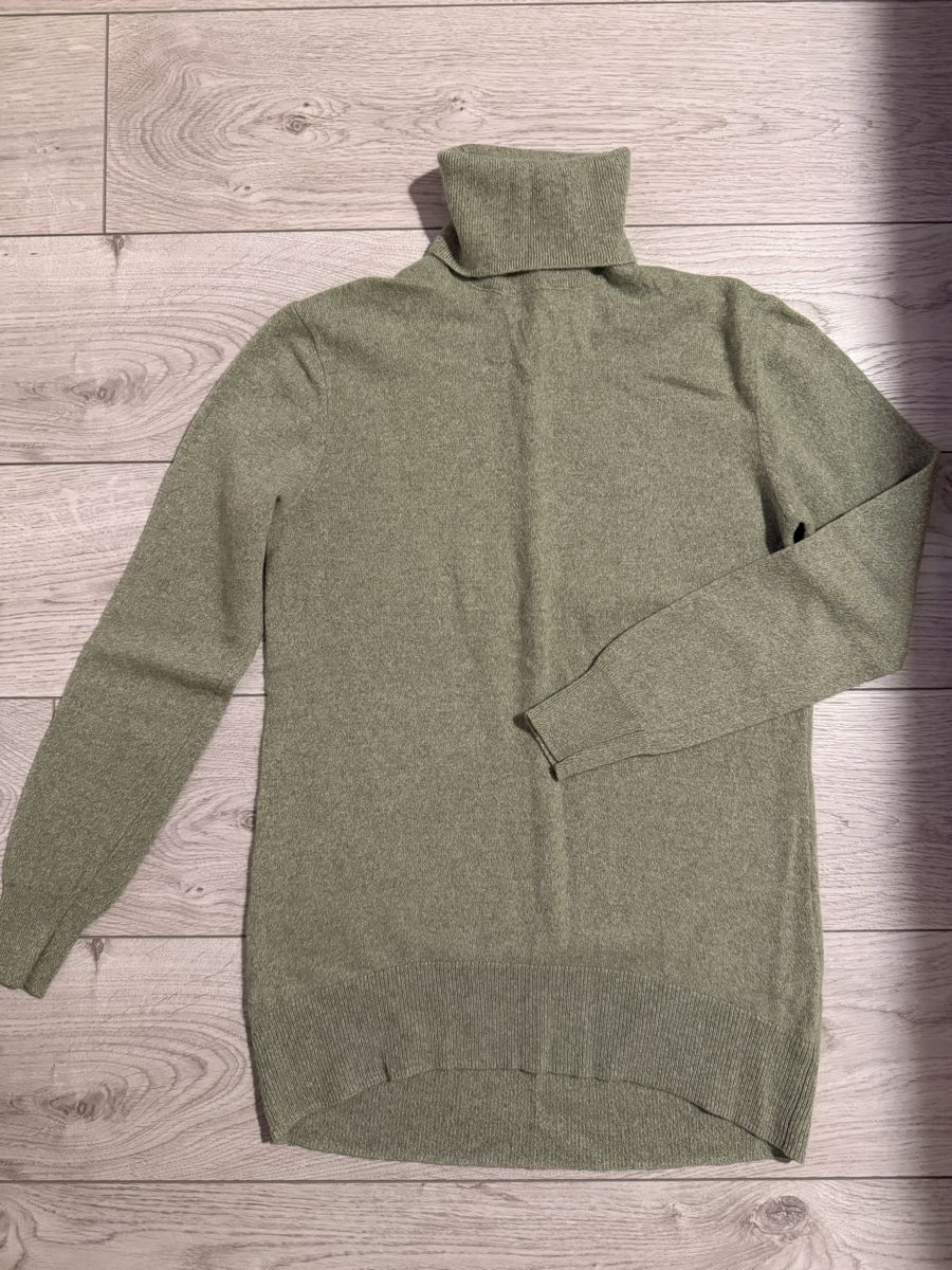 Massimo Dutti Maglioni & Felpe: Strickpullover Massimo Dutti – Usato da Niederglatt ZH venduto da Ivan.Kryvoshei 3