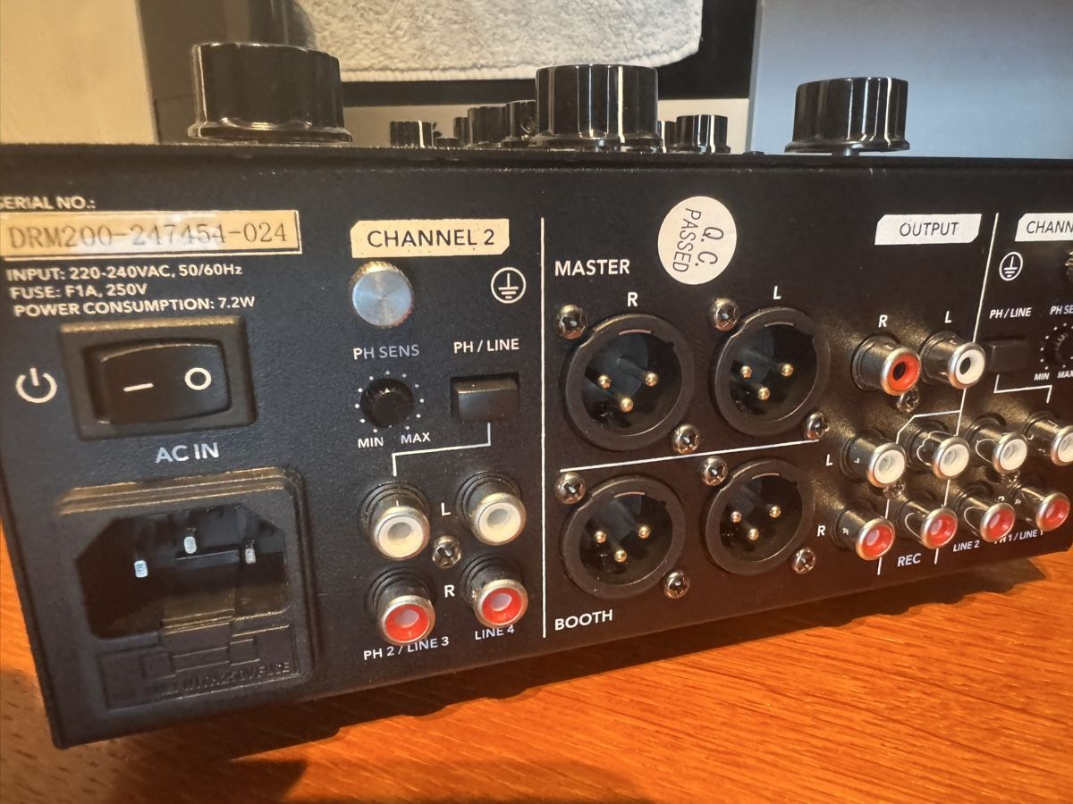 Console di mixaggio: SubZero Rotary 2 Channel Analog Mixer  – Nuovo (secondo la descrizione) da Locarno venduto da eti_j6lf 1
