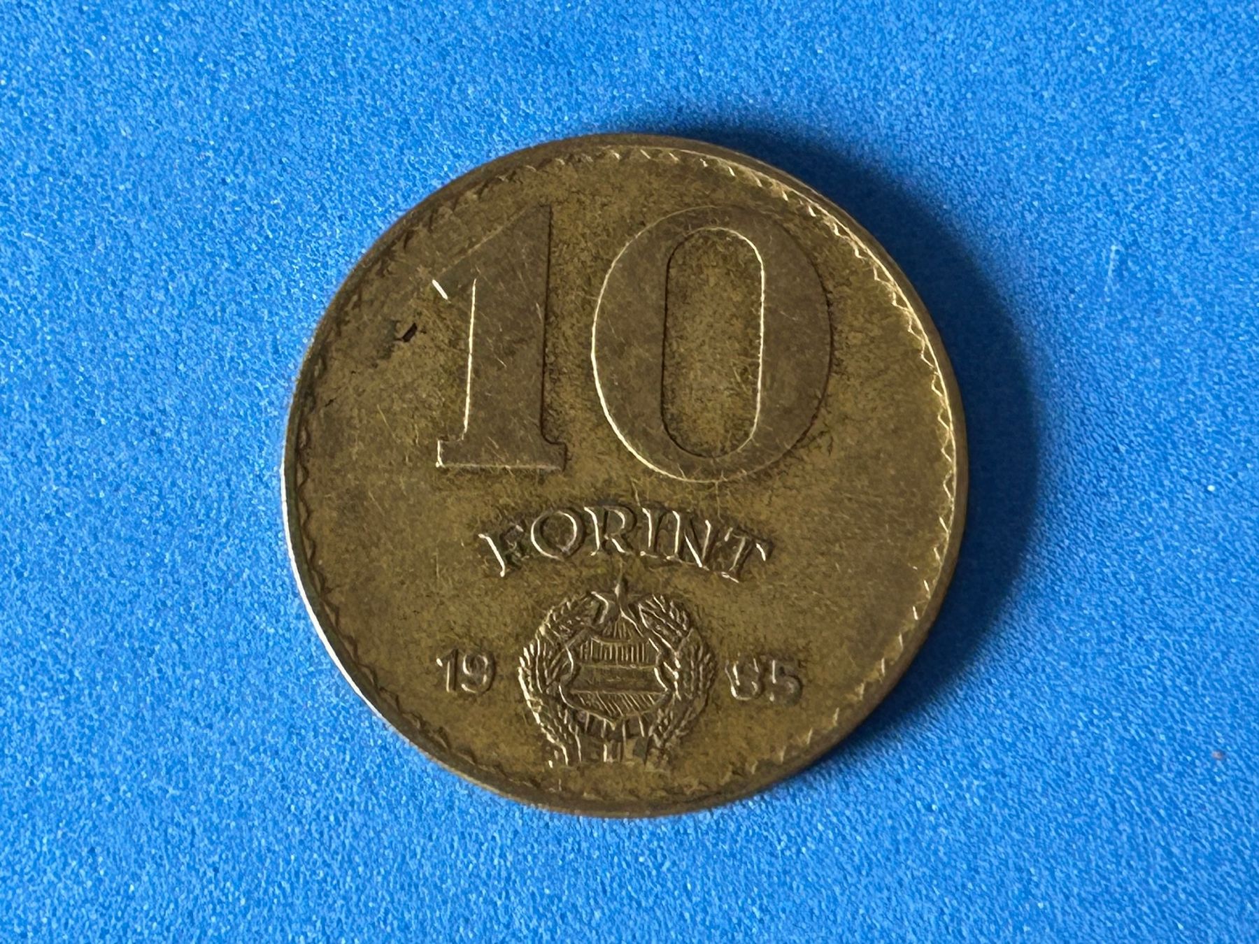 Tutti le monete: Hungary - 10 Forint 1985 – Usato da Corcelles NE venduto da AJKader 4