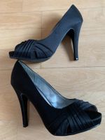 Schwarze Damen Pumps in Gr. 37 / High Heels