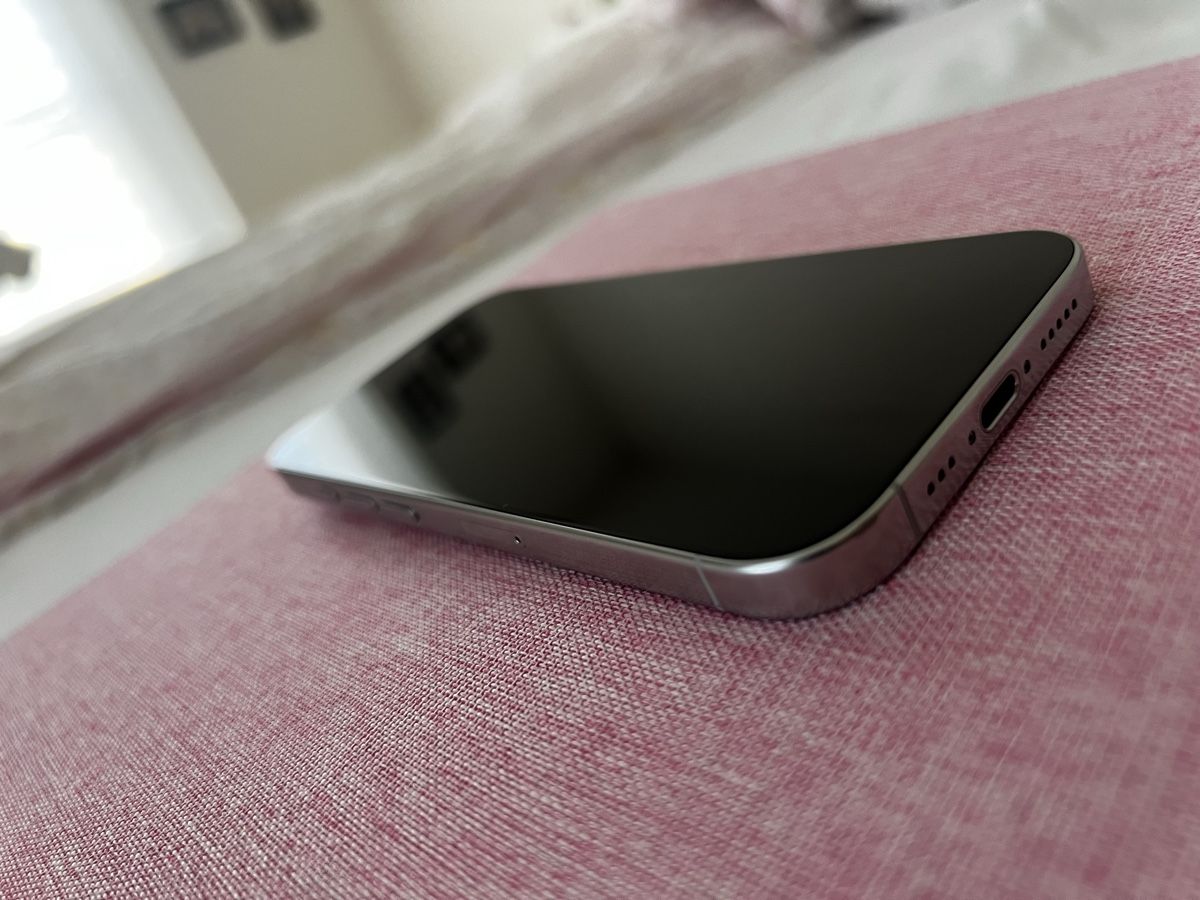 Apple Handys / Smartphones: iPhone 16 Pro 128 GB weiss – Gebraucht aus Regensdorf von sabyn 6
