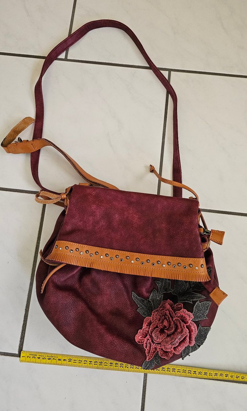 Desigual Borse: Desigual Tasche mit Rose – Usato da Witterswil venduto da Regus