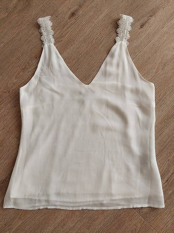 Esprit Top: Espit Top 34 36 Bluse 100% Viskose wie NEU – Usato da Zürich venduto da Julia0123 1