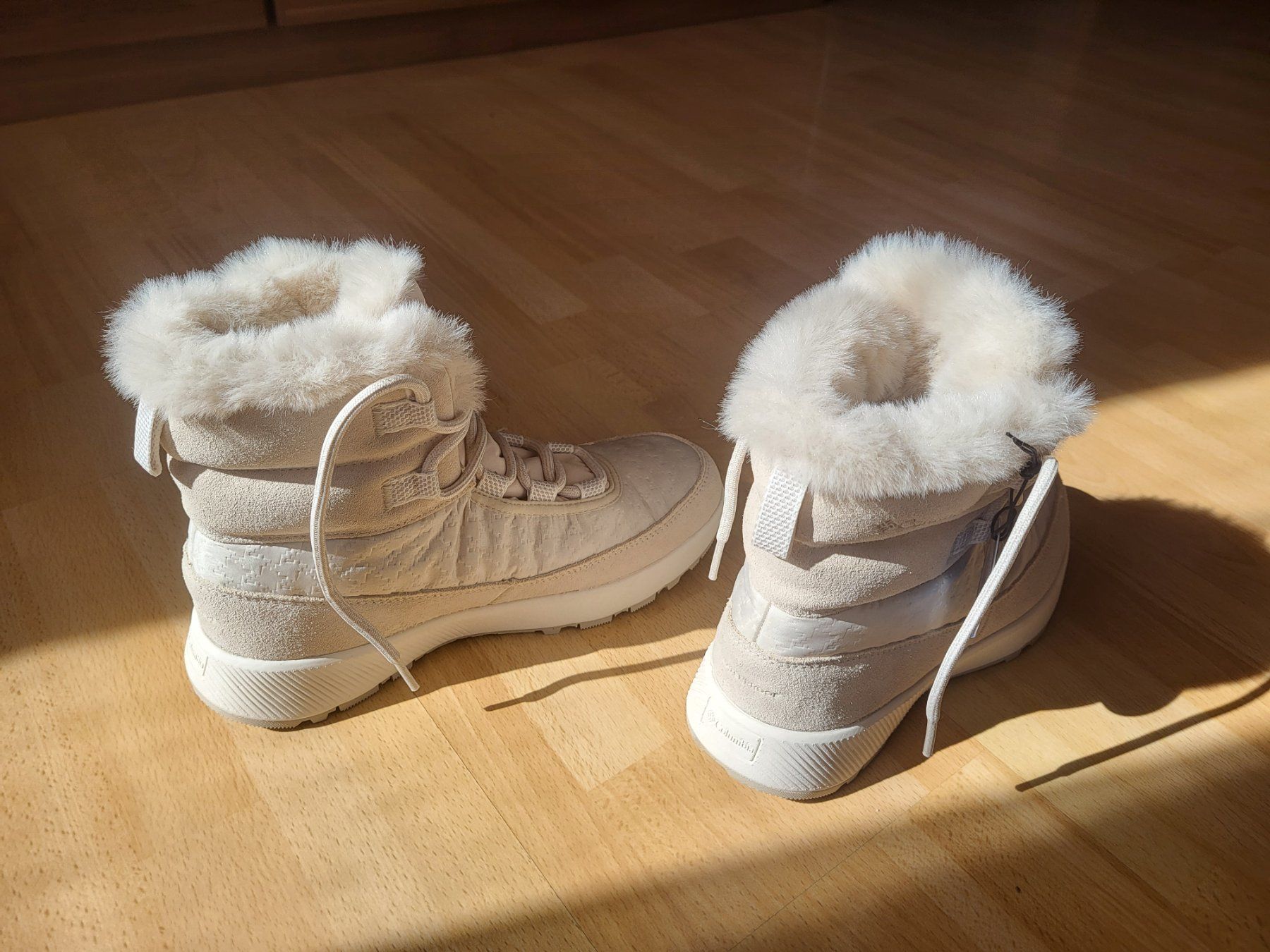Columbia Damenschuhe: Columbia Winterstiefel Gr 39 fabrikneu – Gebraucht aus Eggiwil von kariiina 2