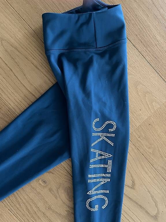 Lotti & Set di vestiti: Eislauf Trainingsset, 146-152 – Usato da Adligenswil venduto da sw_10 2