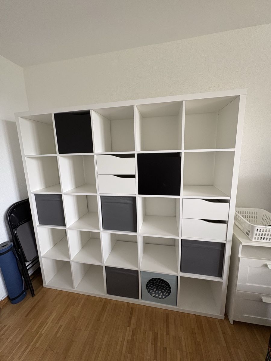 Ikea Regale: Kallax Regal 5x5 – Neu (gemäss Beschreibung) aus Wetzikon ZH von als_8ykr