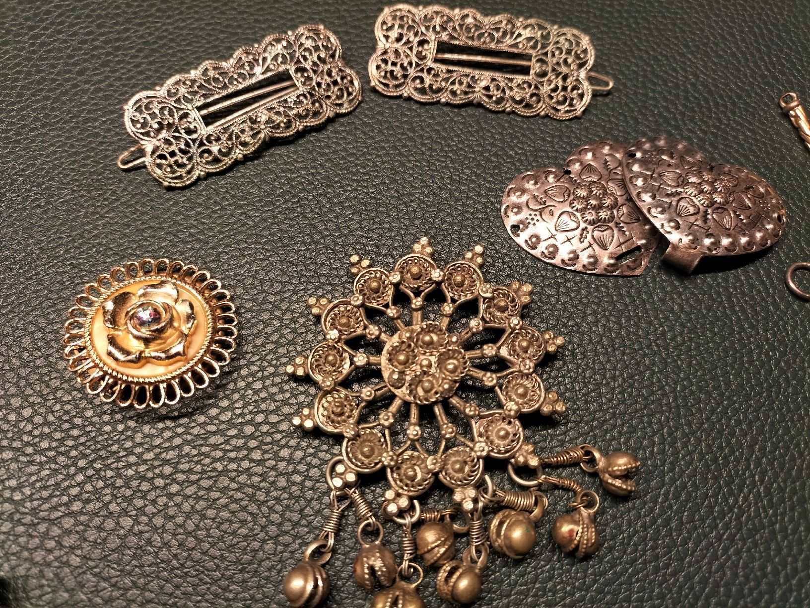 Altri gioielli: Vintage/Antik Modeschmuck Konvolut – Usato da Müselbach venduto da pat_9c9w 5