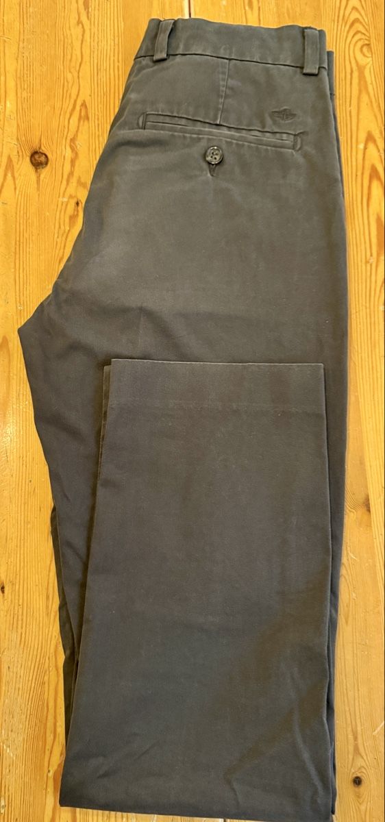 Pantaloni: DOCKERS Baumwoll Chino – Nuovo (secondo la descrizione) da Schattenhalb venduto da Oodaaq