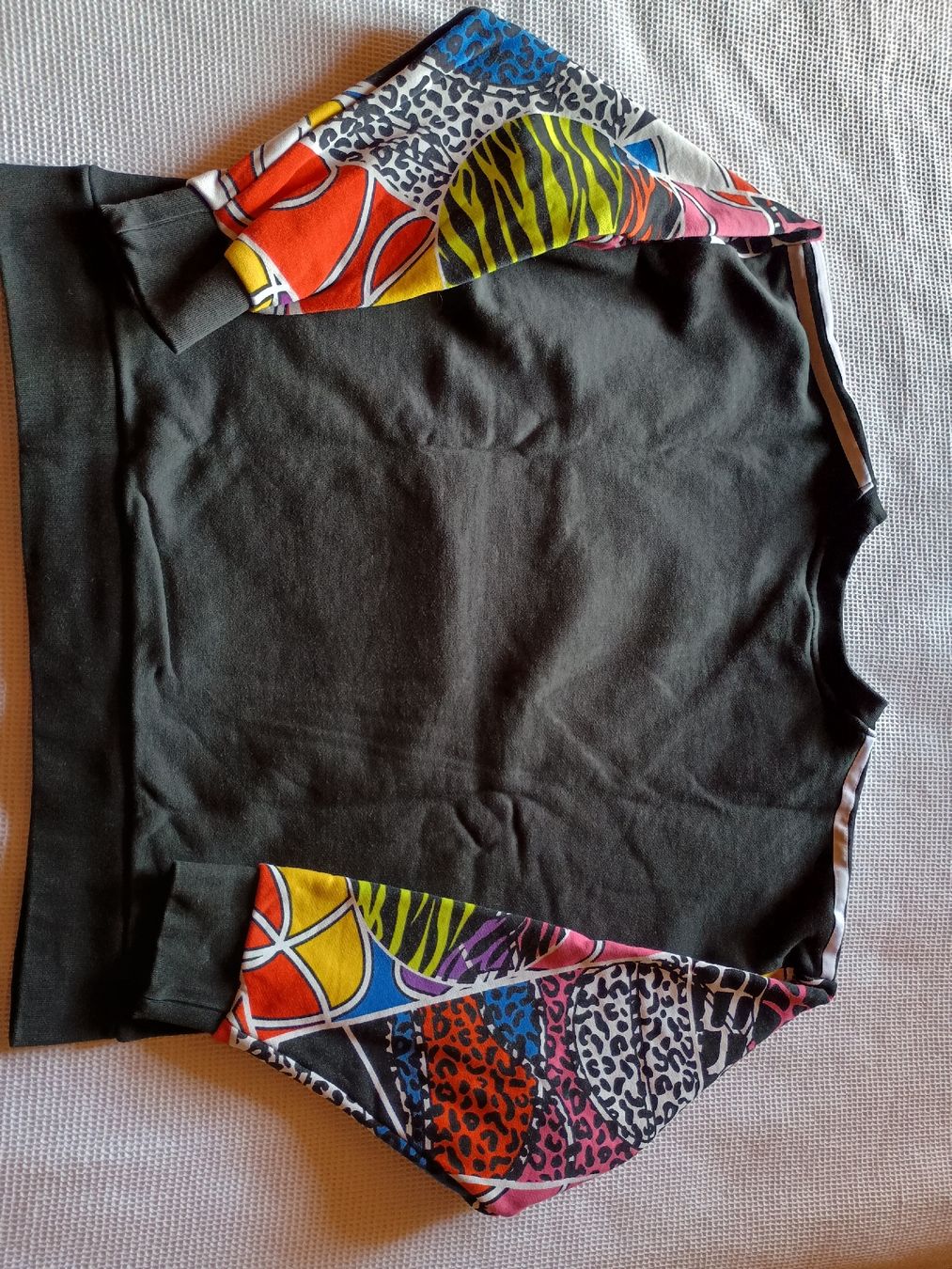 Adidas Maglioni & Felpe: Adidas Pullover bunt/schwarz Grösse S guter Zustand – Usato da Köniz venduto da ralchen 1