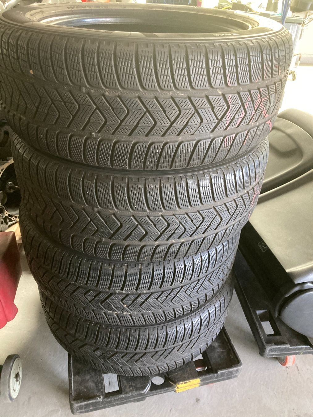 Pirelli Pneumatici & Ruote complete: 255/55R19 Pirelli Winterpneu – Usato da Cham venduto da Cham6332