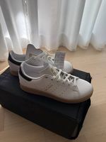 Weiße Sneakers  adidas 
