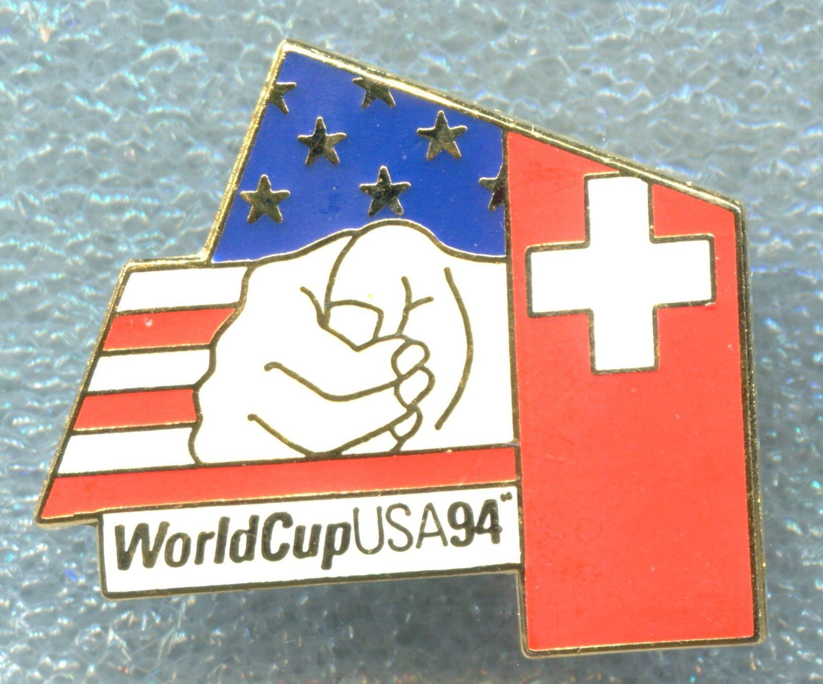 Fifa Plaketten & Abzeichen: FIFA  USA WM '94  Maskottchen  – Gebraucht aus Winterthur von Sammleroase