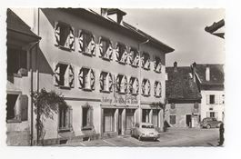 POMPAPLES Auberge Au Milieu Du Monde - Auto - Tanksäule
