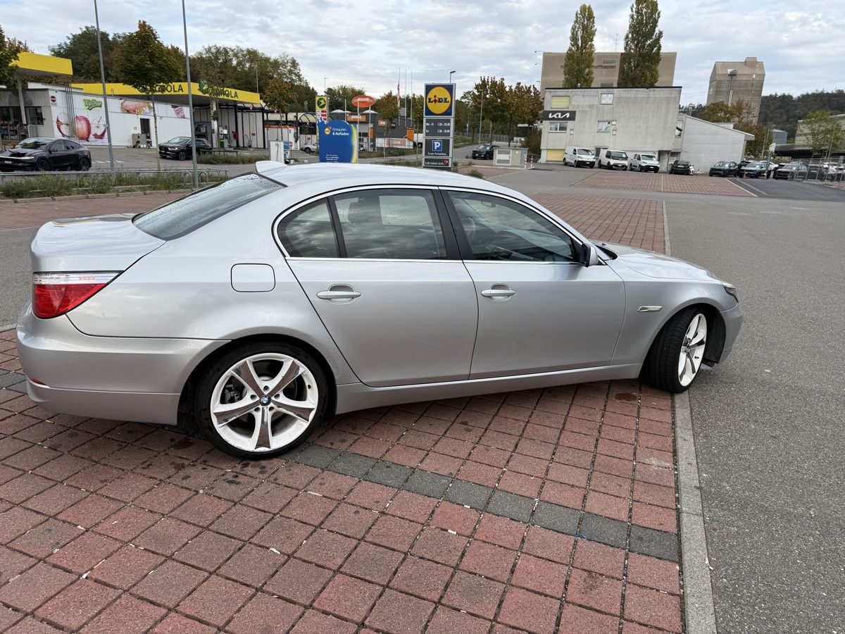 BMW Automobili: BMW 530I – Usato da Schaffhausen venduto da mustang002. 3