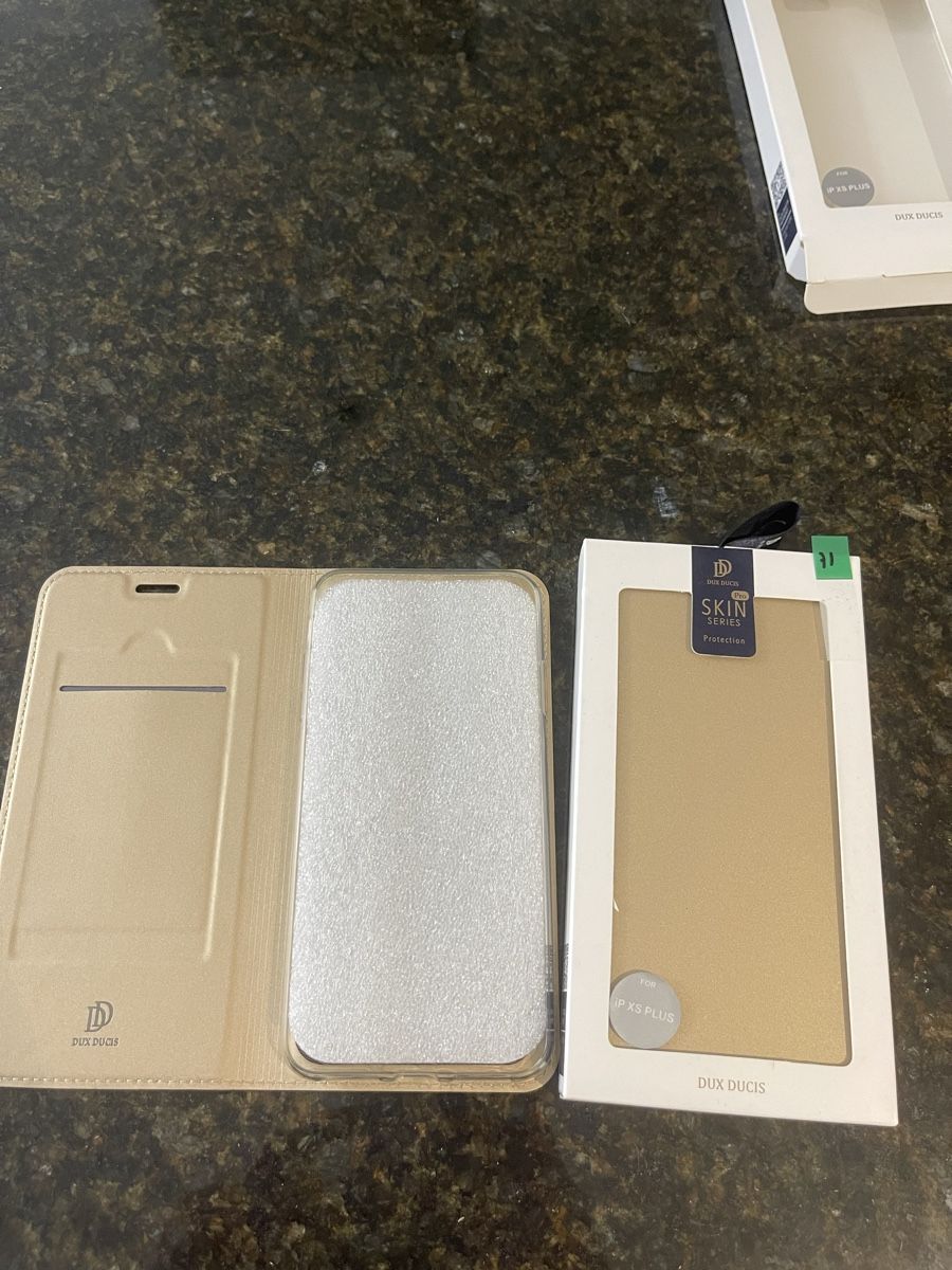 Apple Cover & Protezioni schermo: DUX DUCIS iPhone XS Plus Hülle Gold NEU – Nuovo e nell'imballaggio originale da Wohlen AG venduto da abaci 2