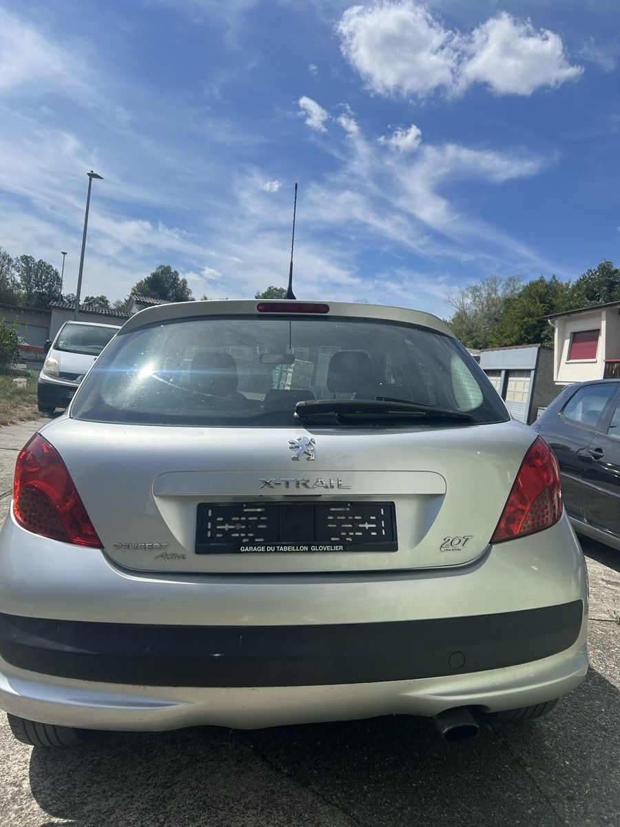 Peugeot Autos: Peugeot 207 1.6 16V – Gebraucht aus Bassecourt von salvo190 3