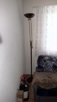 Stehlampe mit Messing-Akzenten, dimmbar, guter Zustand