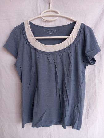 T-shirt en coton bleu et col contrasté Taille S