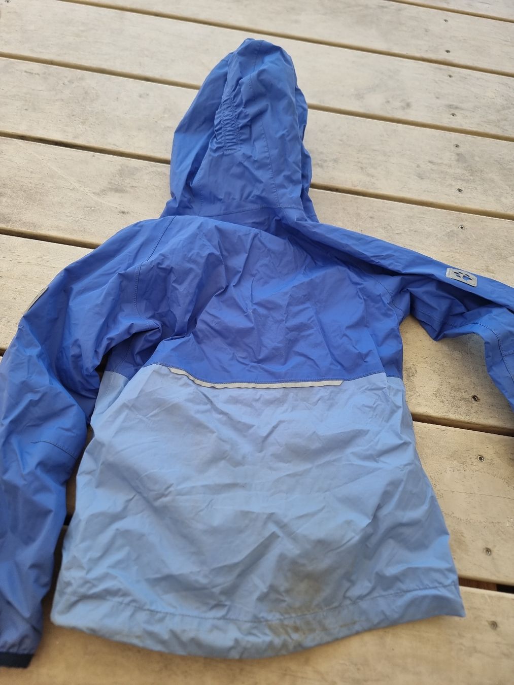 Jack Wolfskin Giacche & Cappotti: jack wolfskin regenjacke gr 116 – Usato da Busswil BE venduto da Binchenbeetli 1