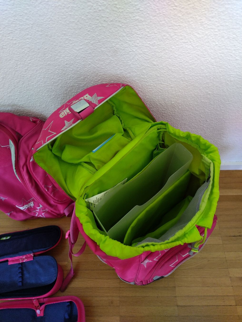 Ergobag Borse & Zaini: ergobag Schulsack Kinder – Usato da Endingen venduto da Brain84 4