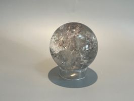 Sehr schöne klare Lodalith Kugel Bergkristall - 5.2cm, 205g