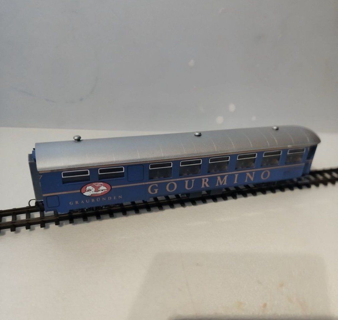 Bemo Modellini di ferrovie: RhB Gourmino Speise wagen – Nuovo (secondo la descrizione) da Rafz venduto da Puma059 1