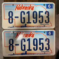  🇺🇸 2x Paar U.S. Autoschild, Nebraska 8-G1953 - ORIGINAL 