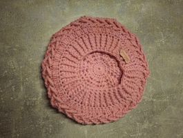 Béret rose fait main au crochet