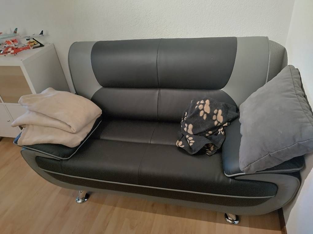 Sofas: Sofa – Gebraucht aus Windlach von Tangler89