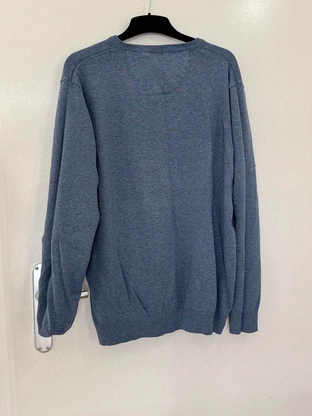 Pullover & Sweatshirts: Pull bleu Vögele Taille XXL – Gebraucht aus Yvonand von log_t9ks 1