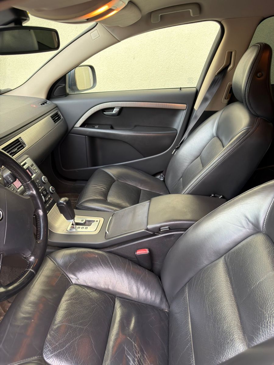 Volvo Automobili: Volvo XC70 D5 AWD – Usato da Schöftland venduto da seeraa 4