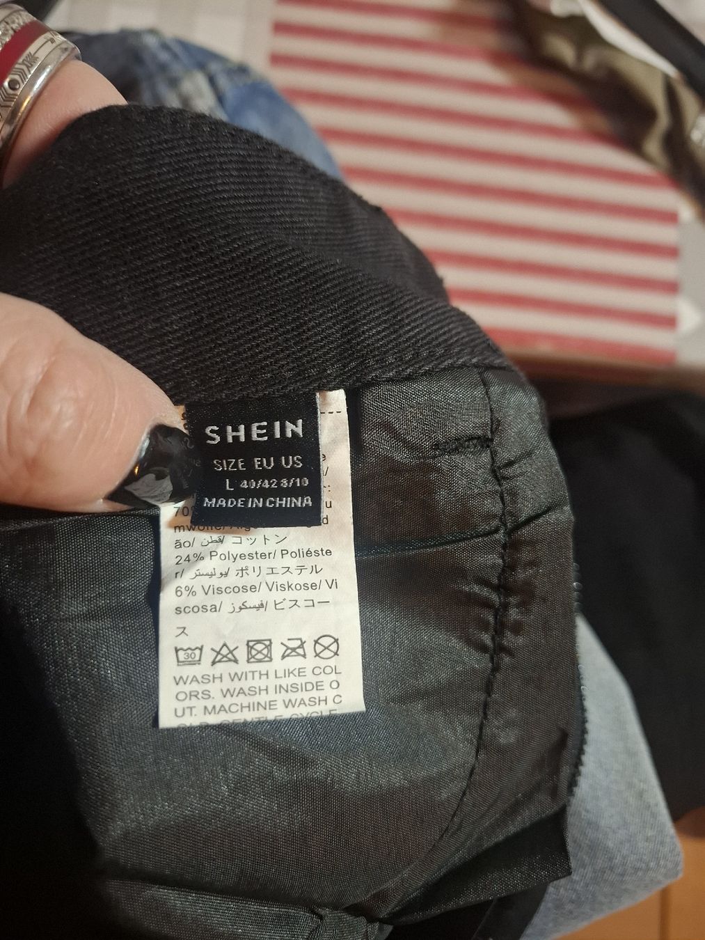 Shein Hosen: Pantalon noir SHEIN, taille L/42, coupe ample – Neu (gemäss Beschreibung) aus Riddes von mim_qs5p 2