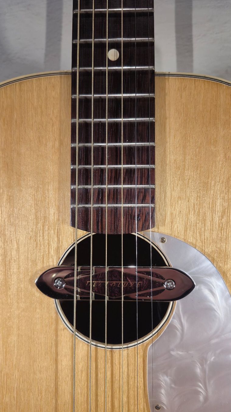 Eko Strumenti musicali: Parlor Gitarre Eko P8 mit Pickup – Usato da Winterthur venduto da NorrSydGuitars 4