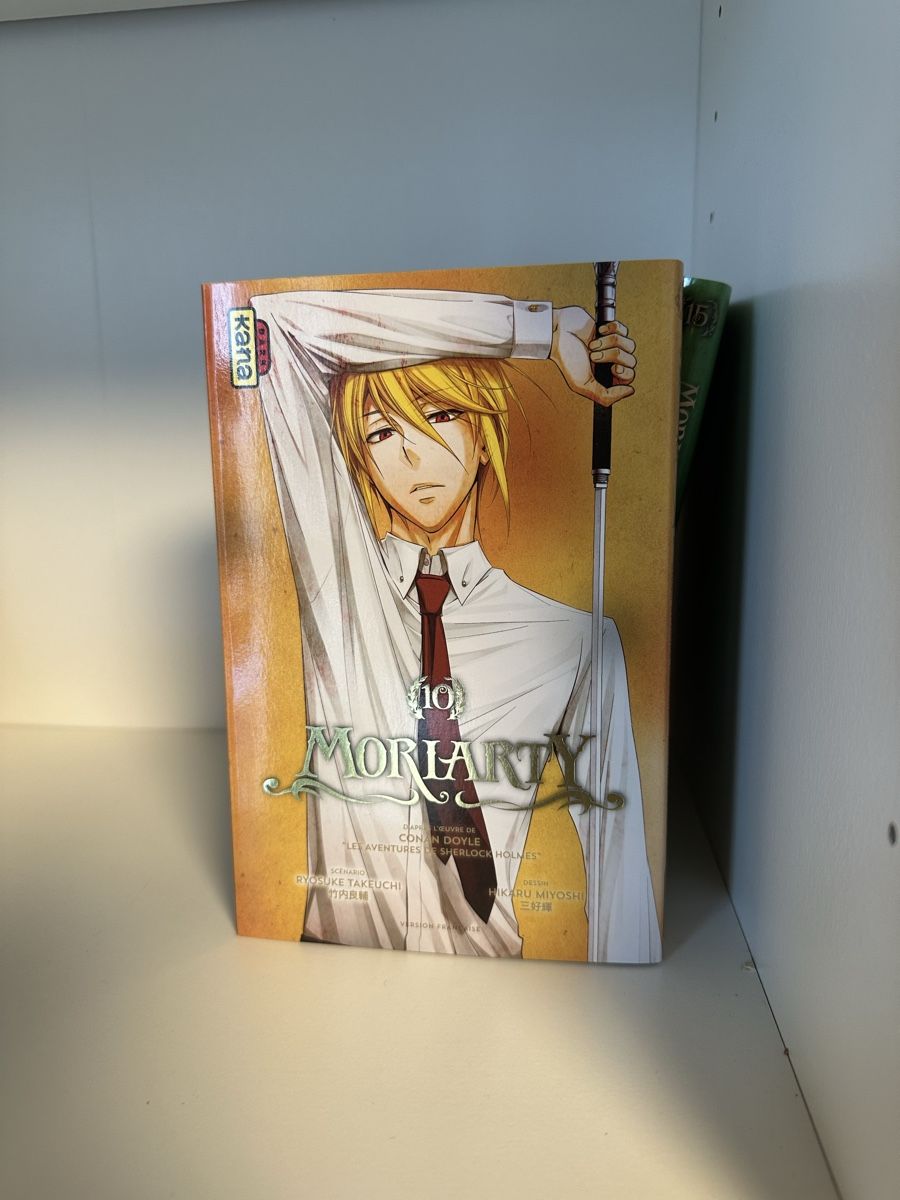 Fumetti: Manga Moriarty – Nuovo (secondo la descrizione) da Corgémont venduto da Chloesellsthings 2
