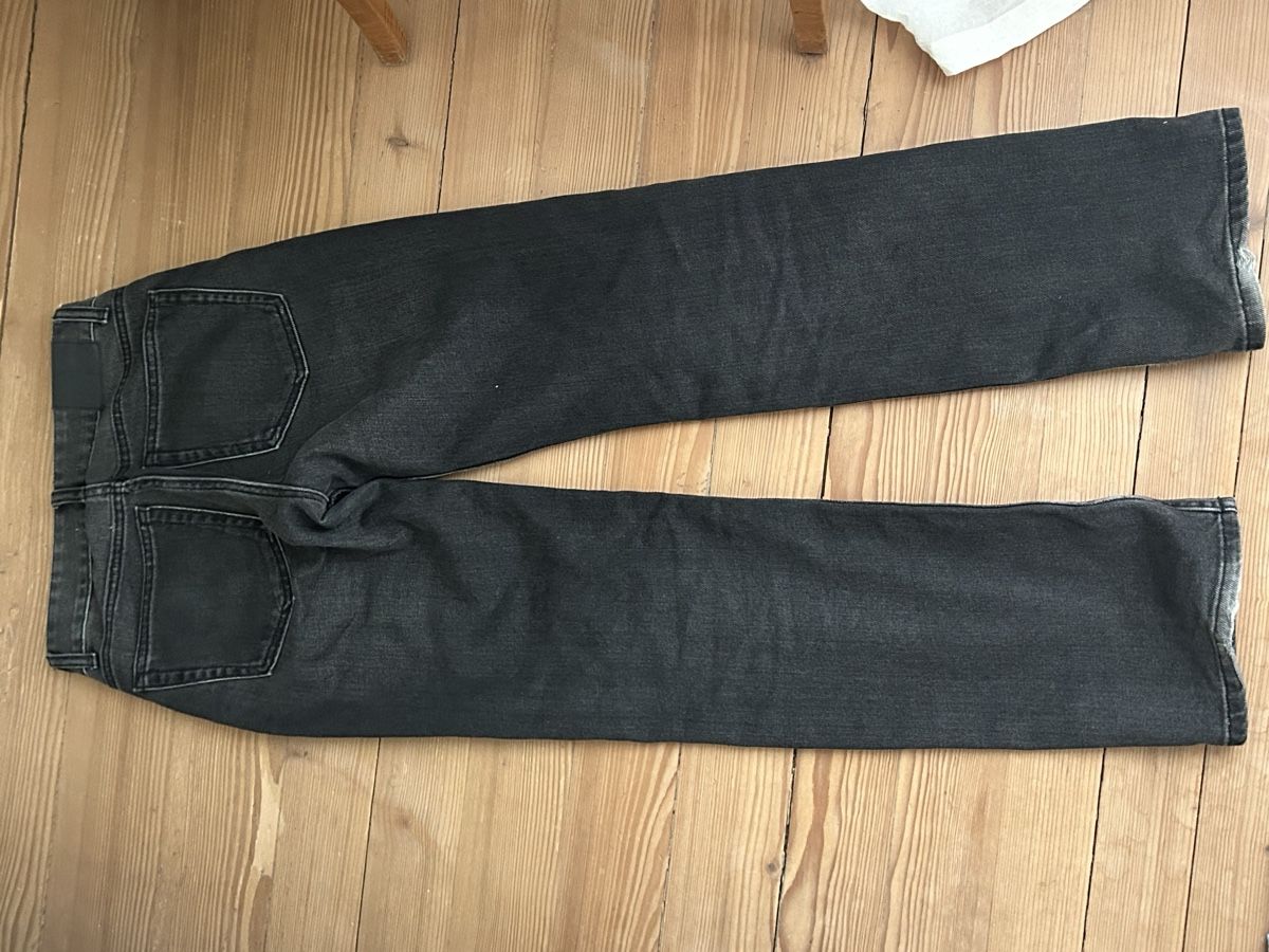 Pull&Bear Jeans: Pull&Bear Jeans, dunkle Waschung, Grösse 34, Top Zustand – Usato da affoltern am albis venduto da eczuur 2