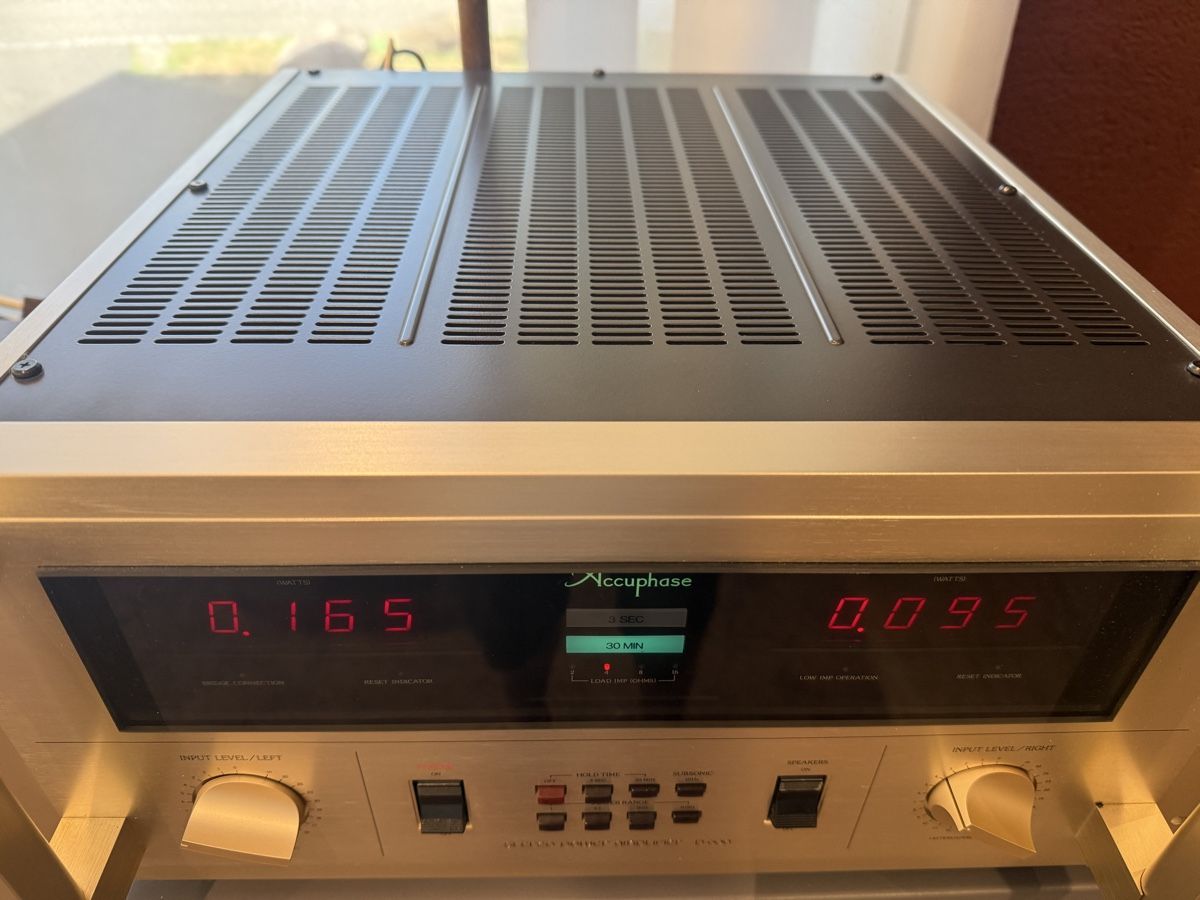 Accuphase Verstärker: Accuphase Endstufe P600 läuft einwandfrei – Gebraucht aus dietlikon von avspalinger 3