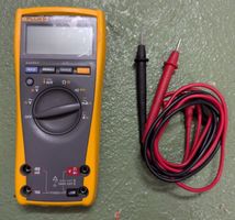 Fluke 179 True RMS Multimeter