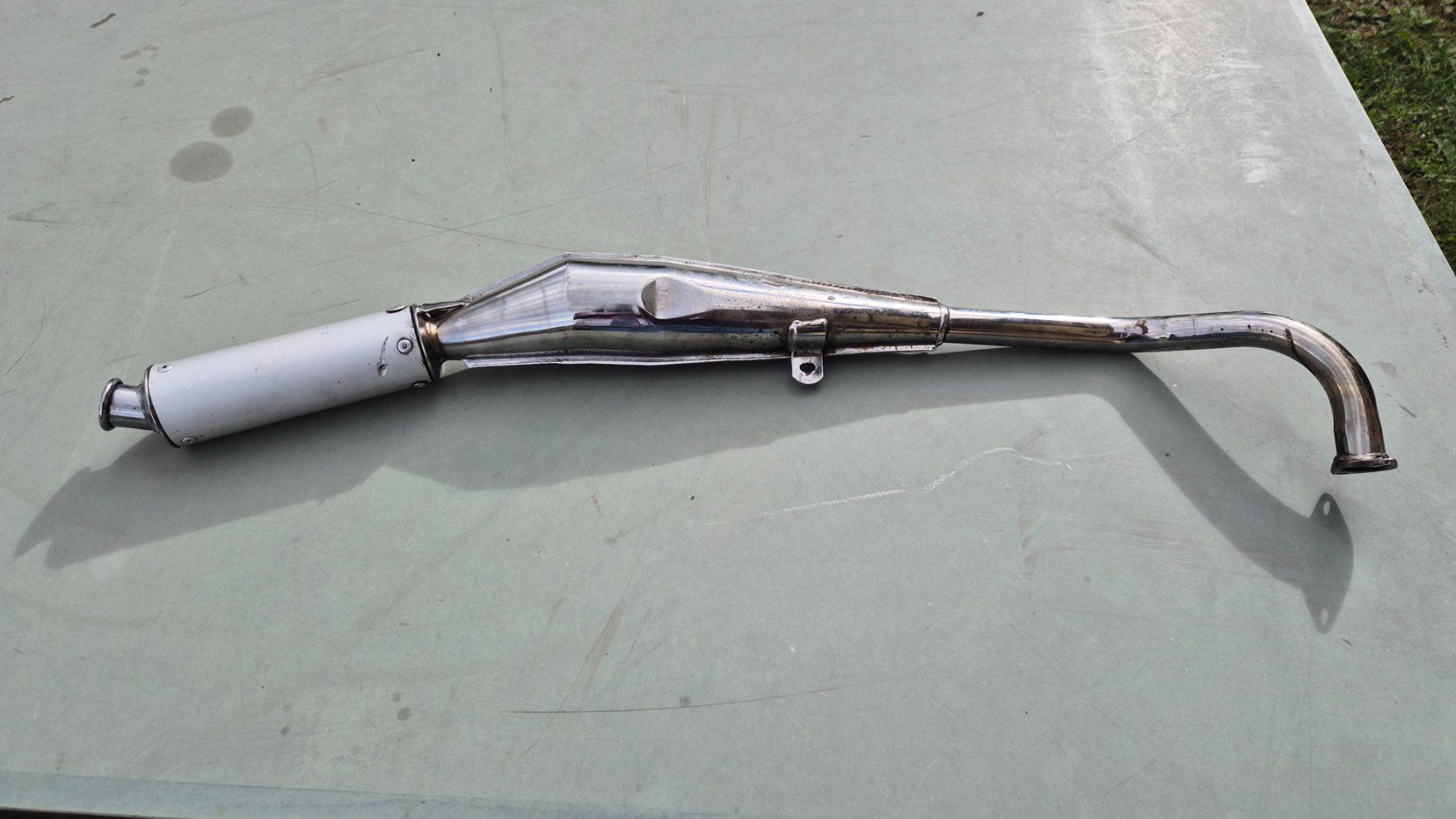 Tomos Auspuffanlagen: Tomos Bullet Rennauspuff – Gebraucht aus Môtier (Vully) von K.U.M.