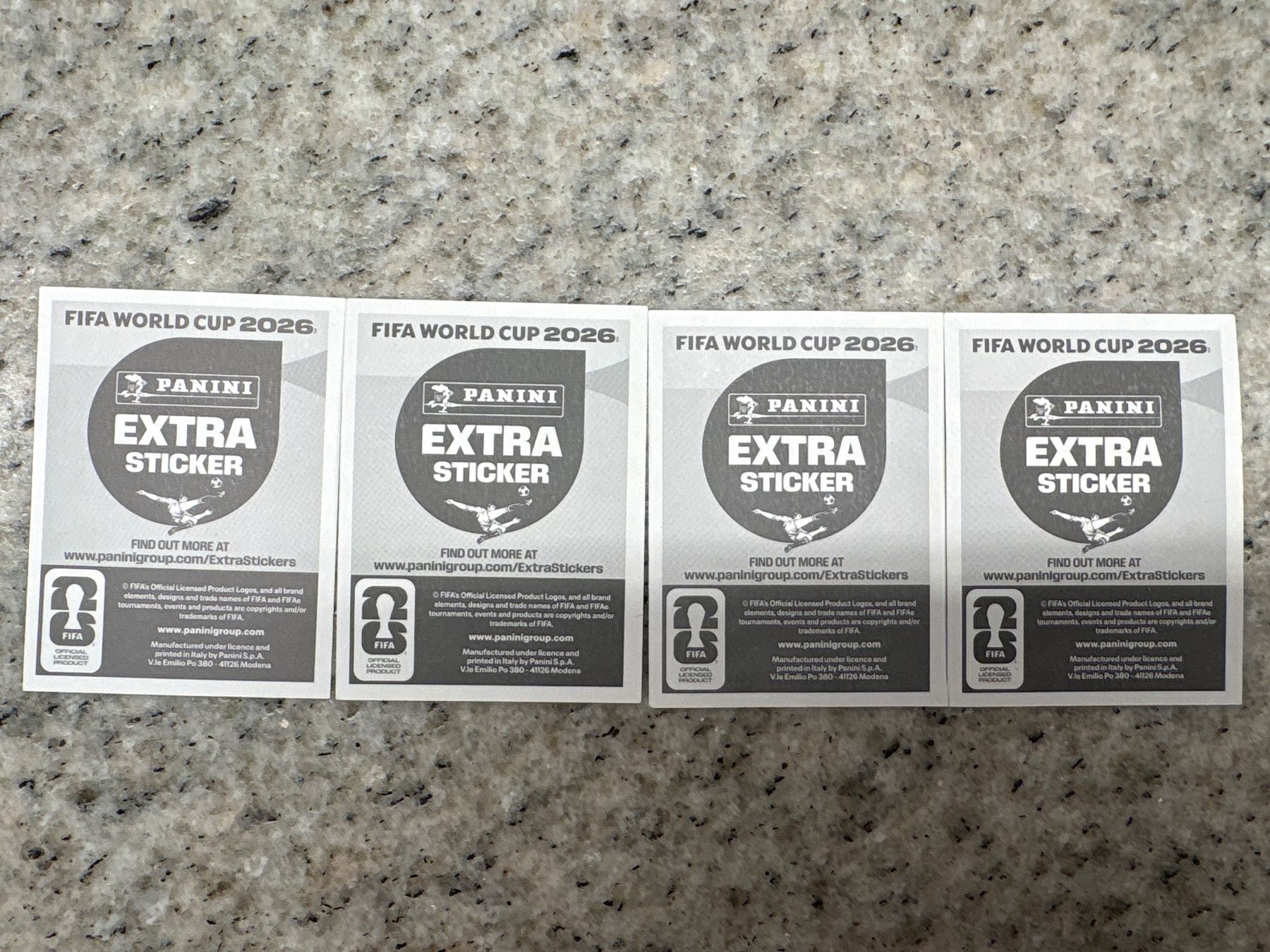 Panini Sammelbilder & Trading cards: 4 extra stickers panini silver neuf – Neu (gemäss Beschreibung) aus St-Sulpice VD von dxf_rny9 1